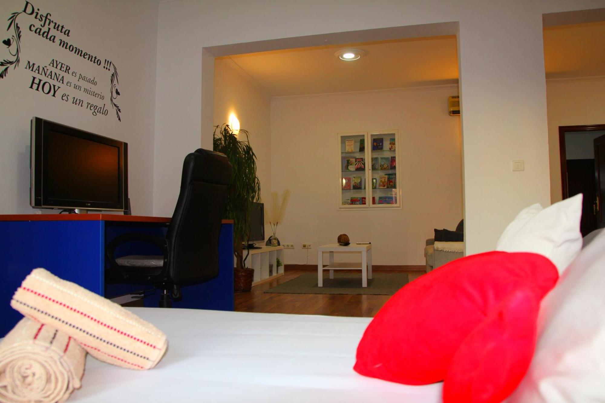 Villa Ahumor Apartamento Entero 20 M Sevilla -6Pax Dos Hermanas Exterior photo
