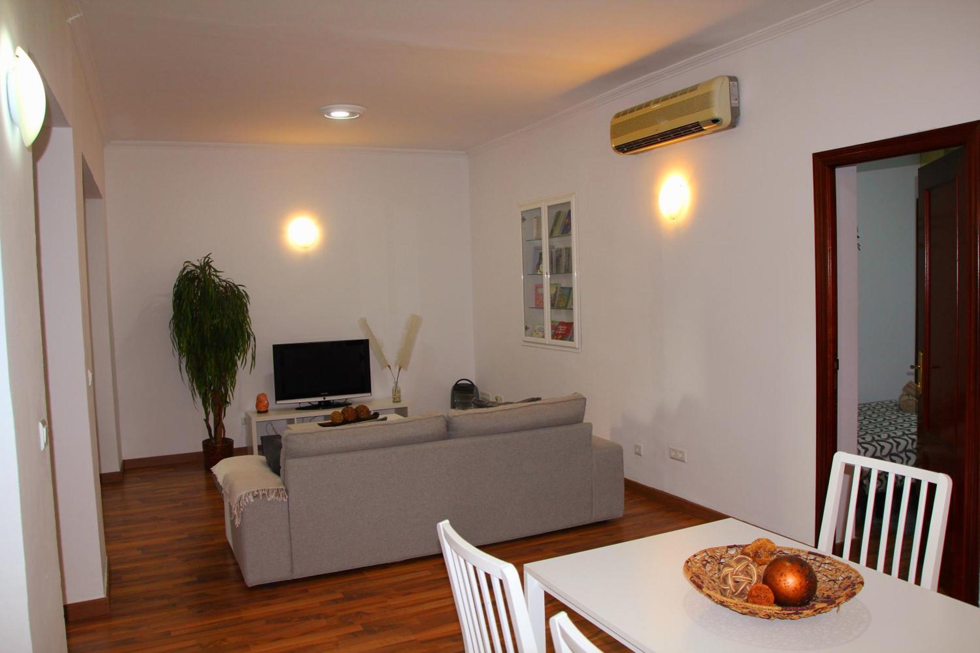 Villa Ahumor Apartamento Entero 20 M Sevilla -6Pax Dos Hermanas Exterior photo